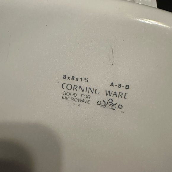 Corningware floral bouquet - Picture 4 of 5